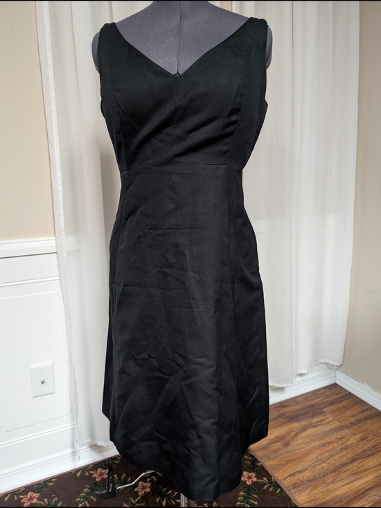 J. Crew Dresses & Skirts - J. Crew Black Sleeveless Midi Dress